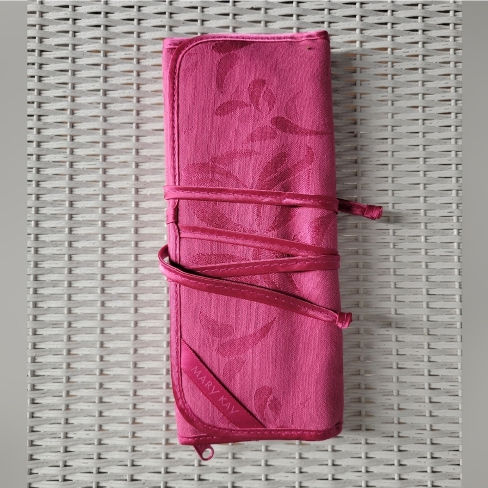 Mary Kay Pink Cosmetic Bag with Floral Design